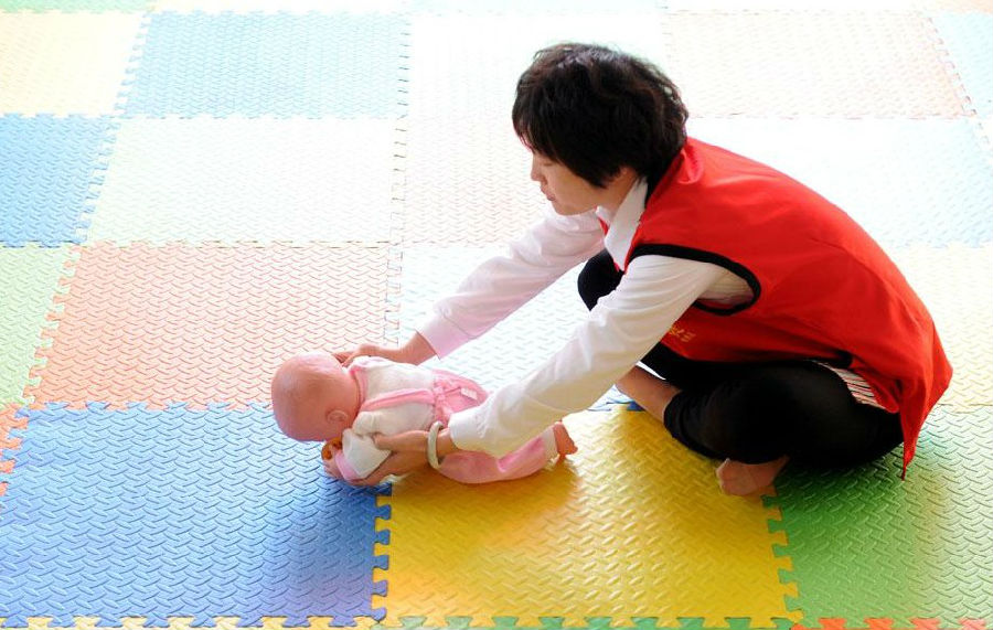 ��������������������8������